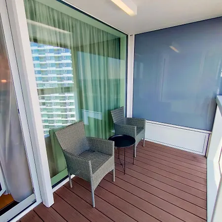 Sag 22nd Floor Panorama Free Parking Free Wifi شقة براتسيلافا